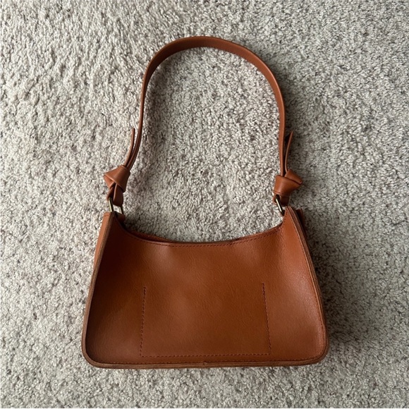 MADEWELL The Sydney Leather Shoulder Bag - Burnished Camel Brown/Tan - Picture 3 of 14